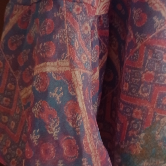 💕💕MULTI-COLORED BEAUTIFUL GIRLS  TOP XL (16) - Picture 5 of 5